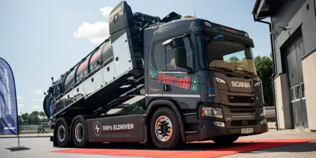 Scania Renall.