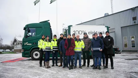 DSC09550_low_fix2.jpg.