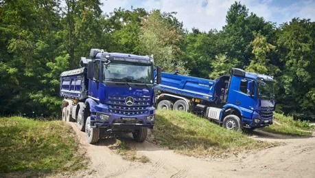 Mercedes-Benz - Anläggningskraft för alla terränger_low.jpg.