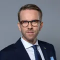 andreas-carlson_1_Foto Kristian Pohl Regeringskansliet_low_besk2.jpg.