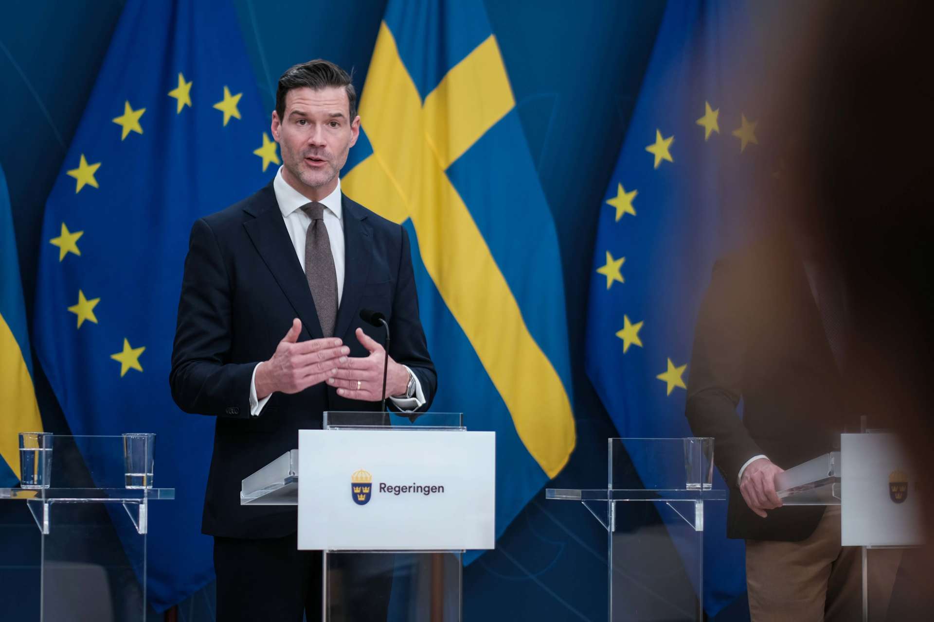 Pressträff 251204 Jphan Forssell_foto Pernilla Rutberg Regeringskansliet_low.jpg.