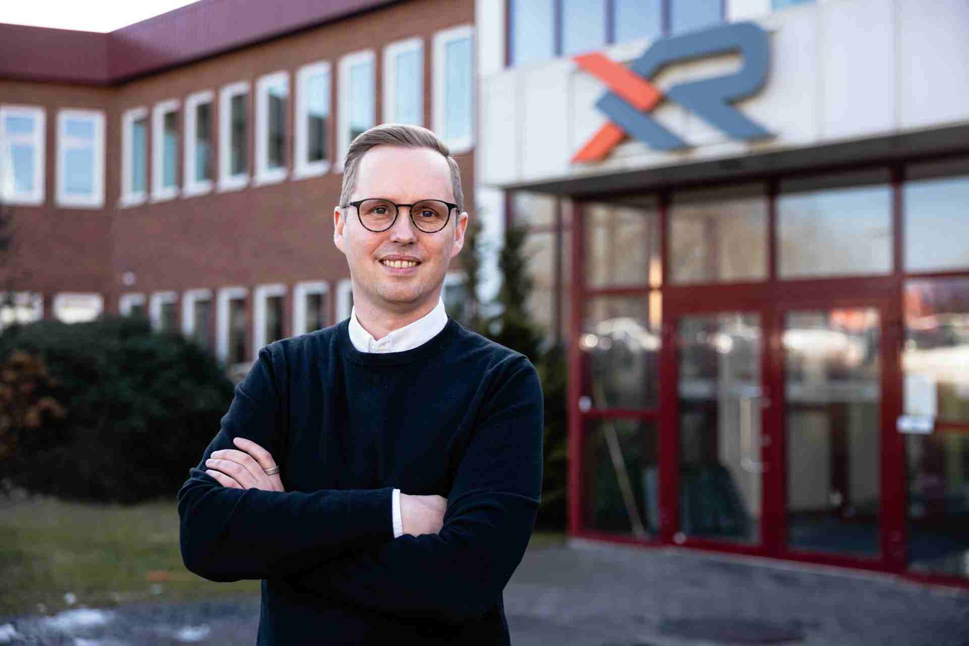 Mathias XR_low.jpg.